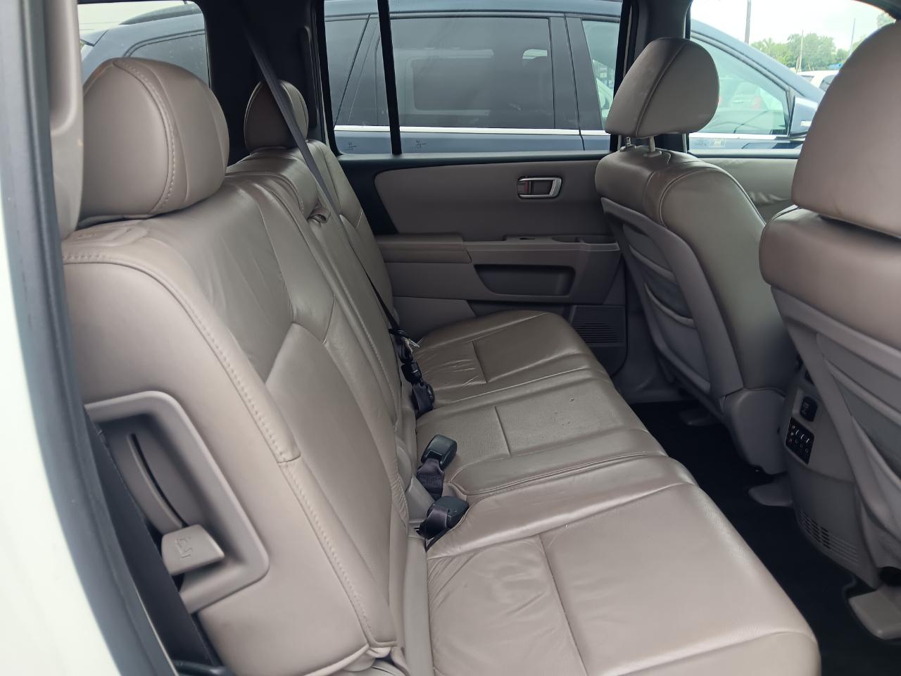 Honda Pilot 4WD 4dr EX-L w/RES 2011