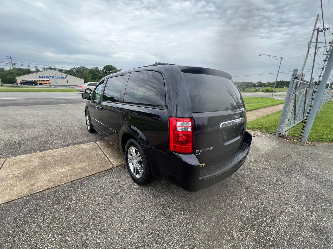 Dodge Grand Caravan 4dr Wgn Crew 2010