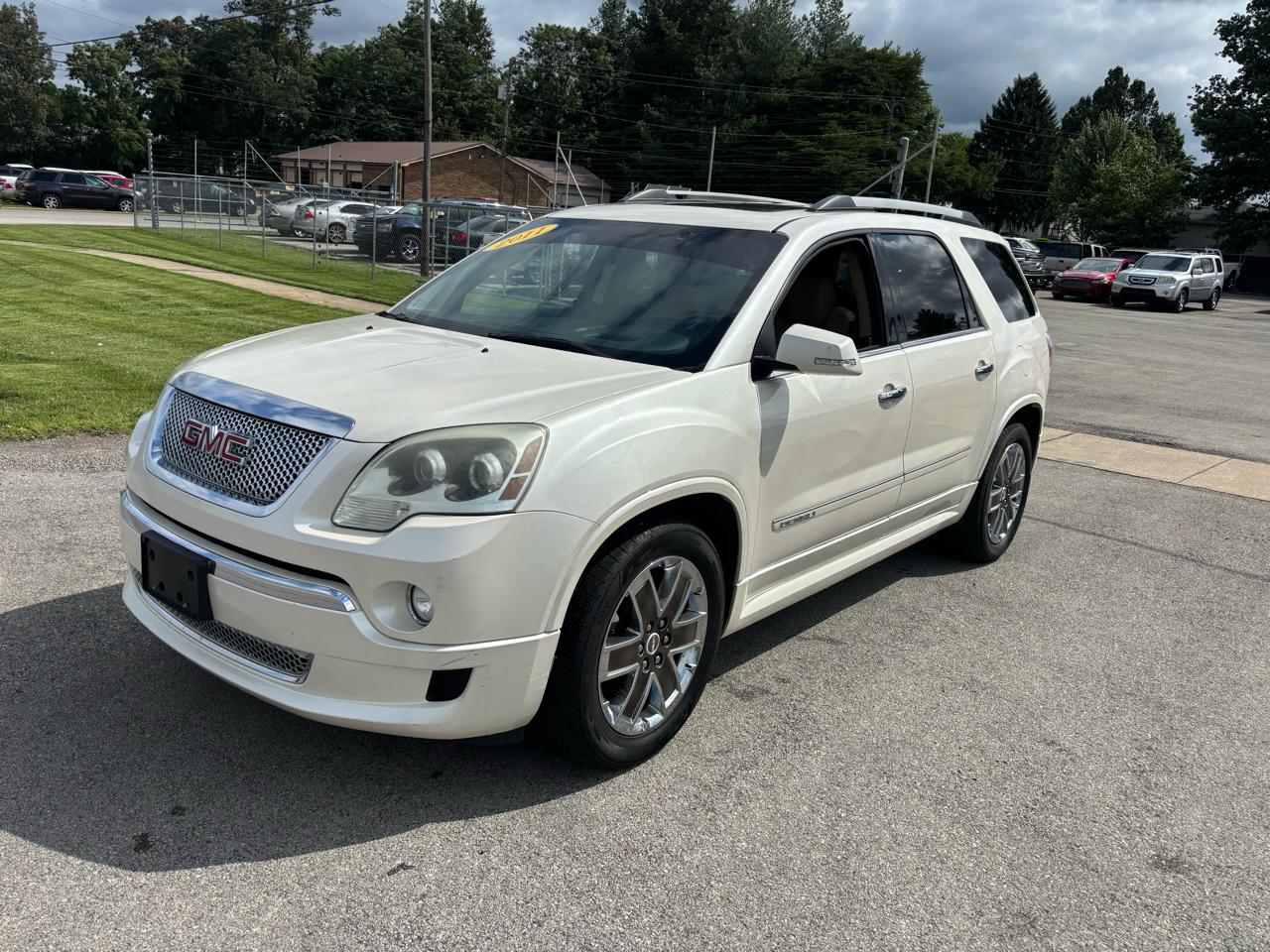 GMC Acadia FWD 4dr Denali 2011