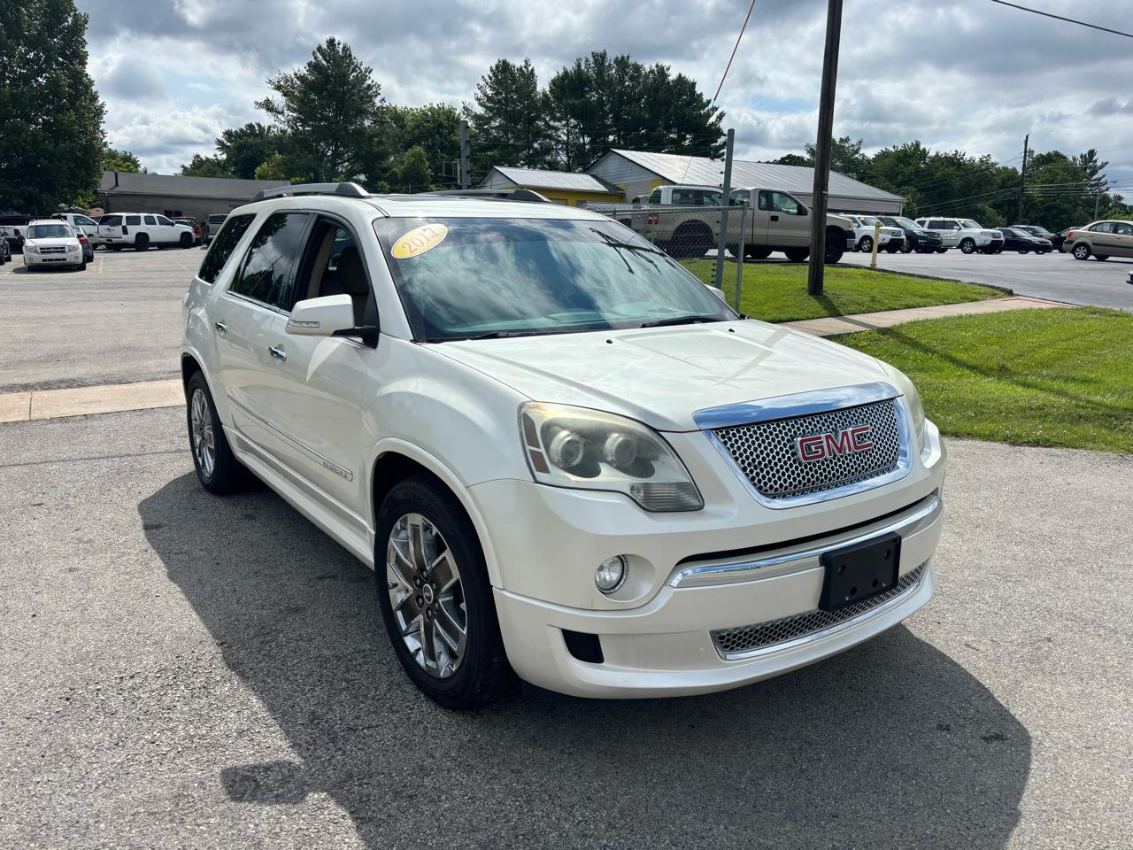 GMC Acadia FWD 4dr Denali 2011