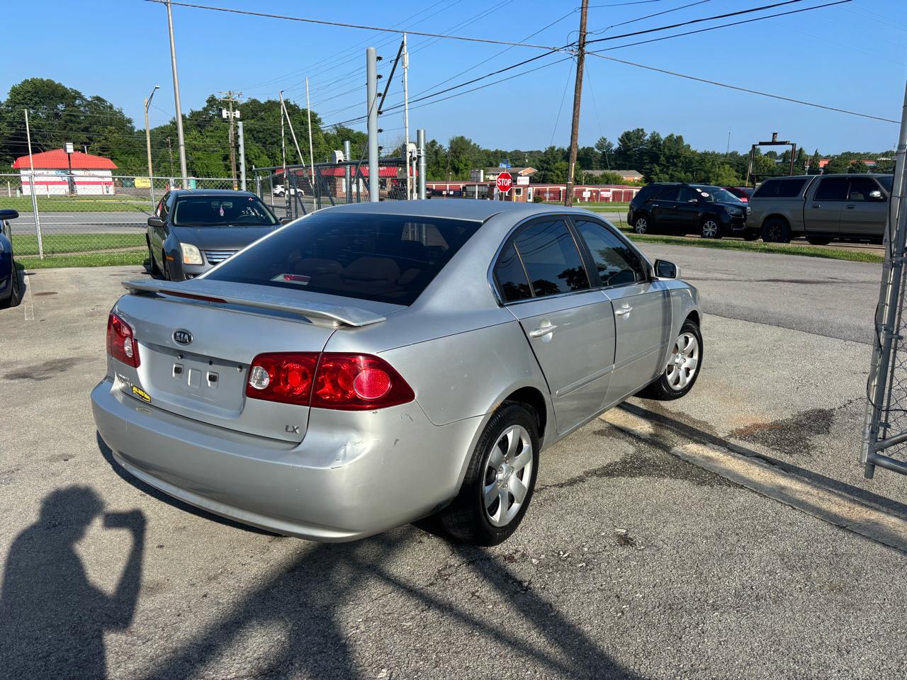 Kia Optima 4dr Sdn I4 Auto LX 2008