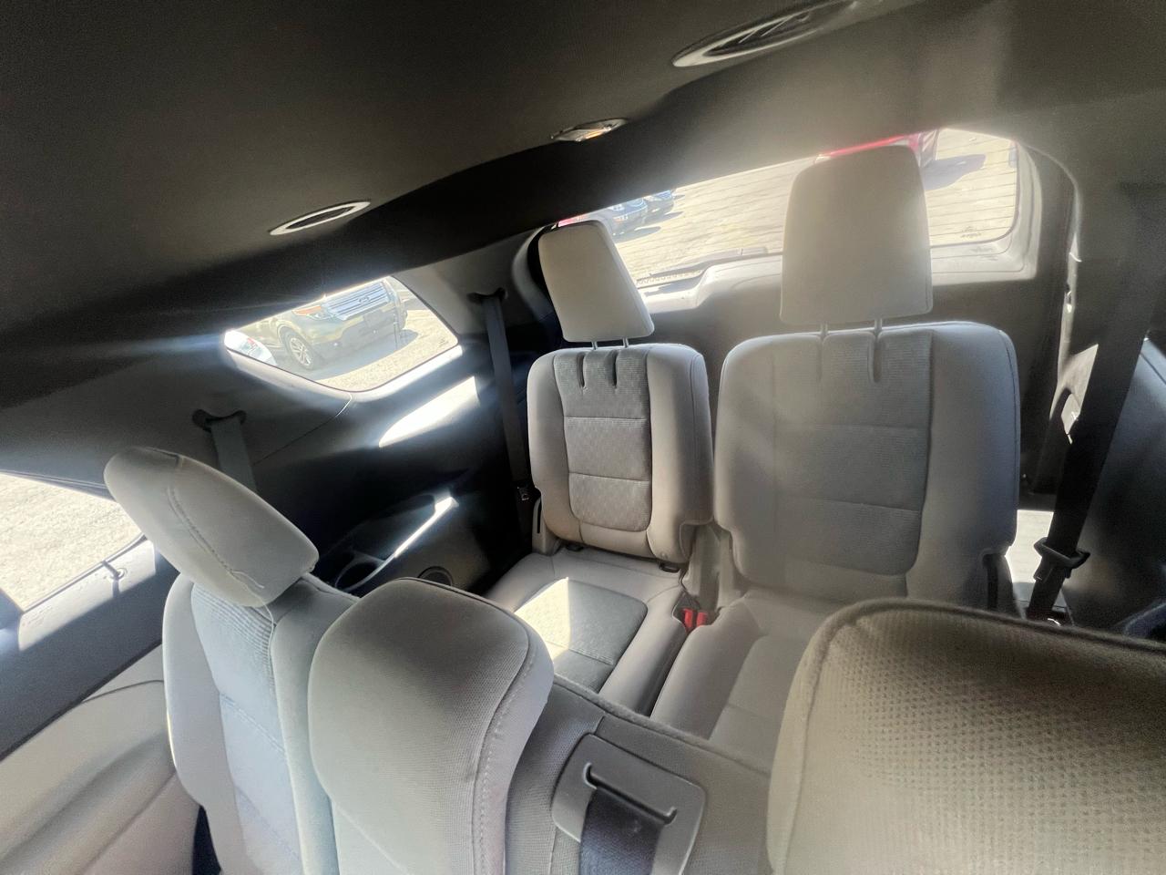 Ford Explorer FWD 4dr XLT 2012