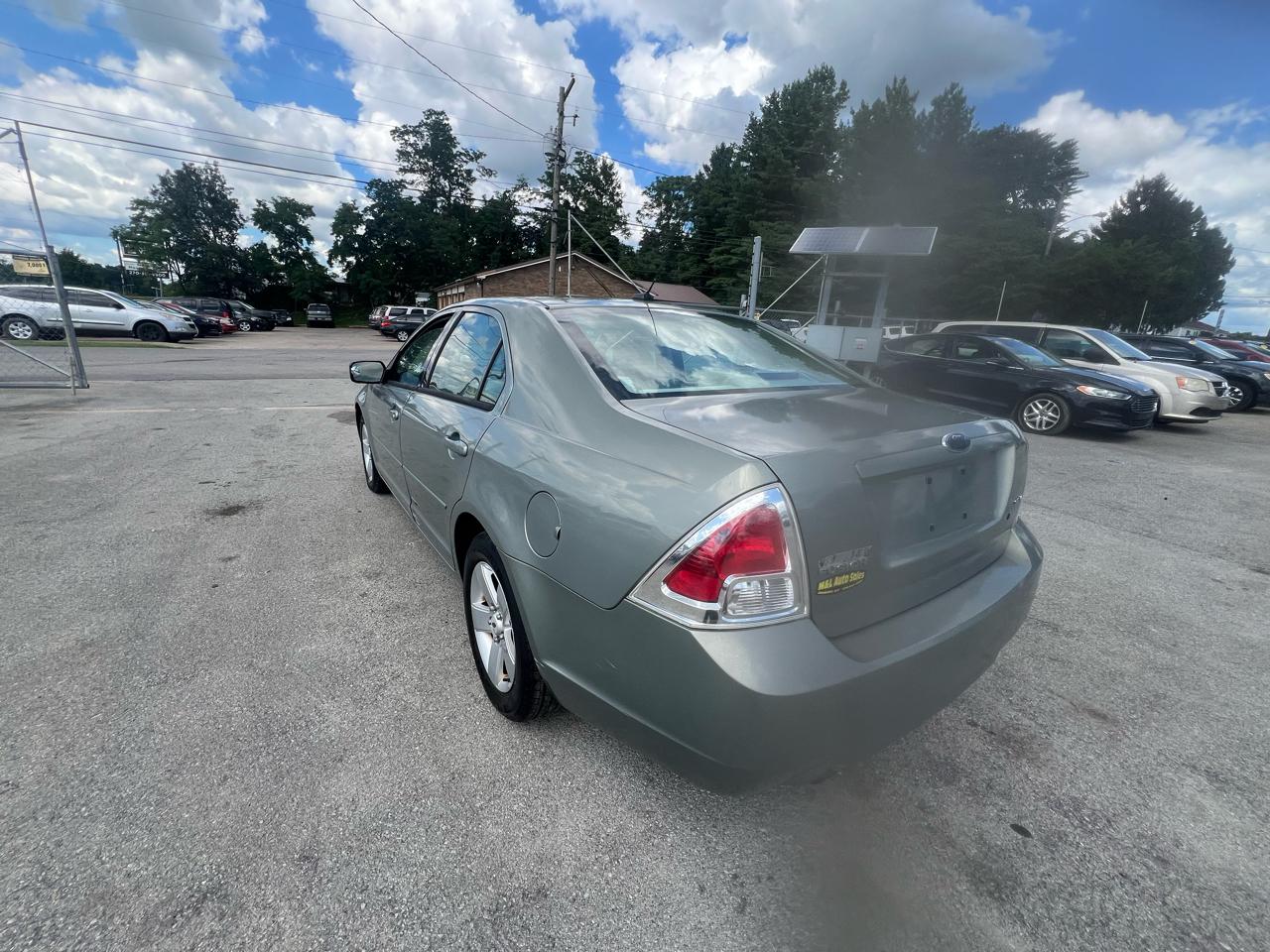 Ford Fusion 4dr Sdn V6 SE FWD 2009