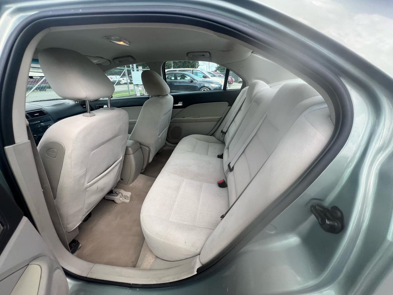 Ford Fusion 4dr Sdn V6 SE FWD 2009