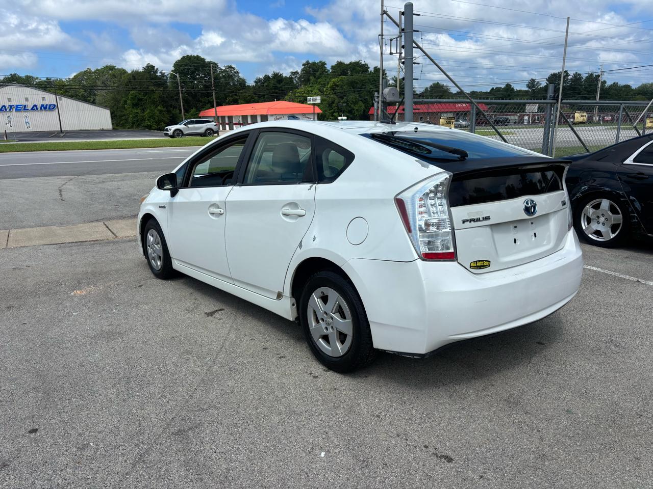 Toyota Prius 5dr HB II (Natl) 2010