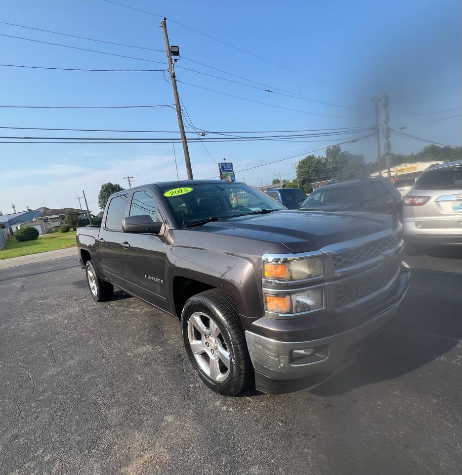 Chevrolet Silverado 1500 2WD Crew Cab 143.5" LT w/1LT 2015