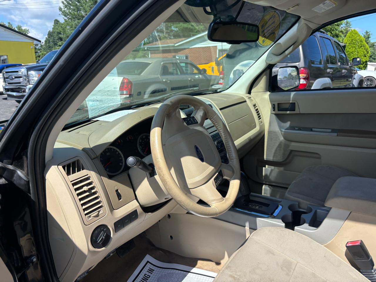 Ford Escape FWD 4dr XLT 2012