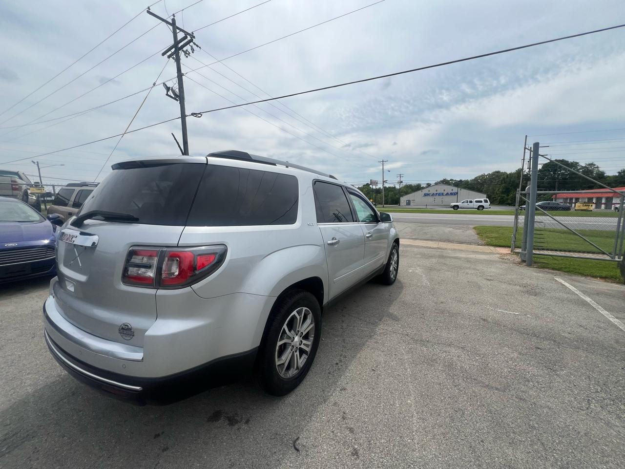 GMC Acadia FWD 4dr SLT w/SLT-1 2016