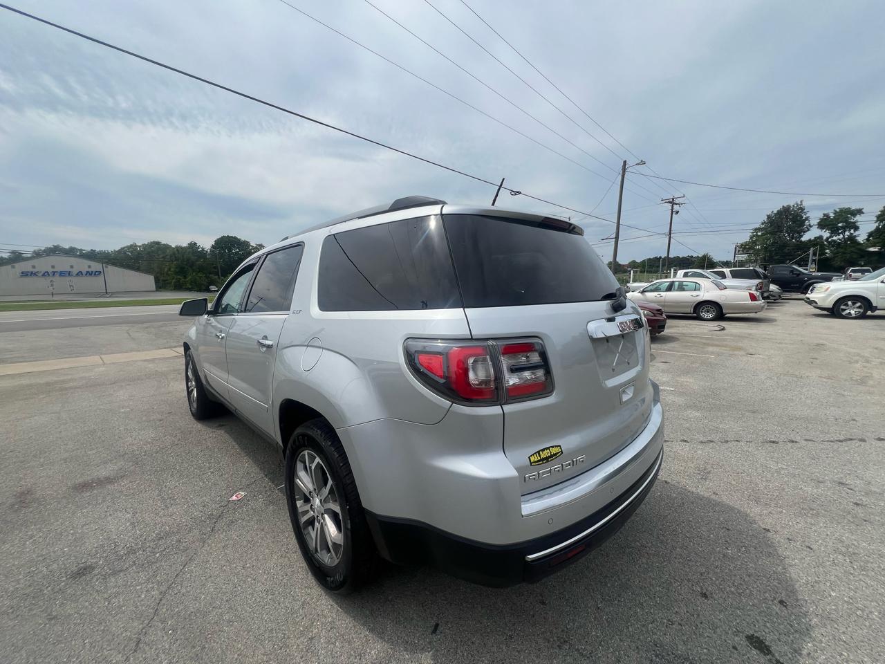 GMC Acadia FWD 4dr SLT w/SLT-1 2016