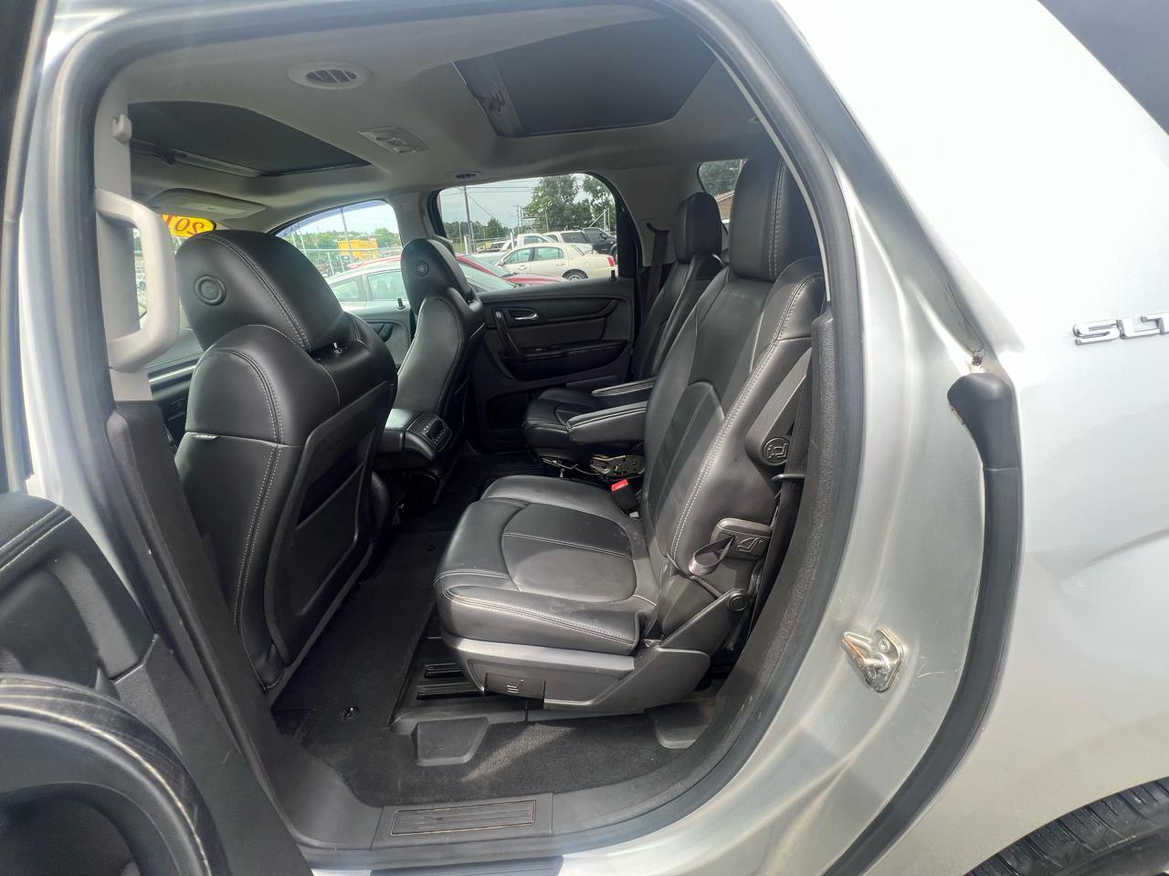 GMC Acadia FWD 4dr SLT w/SLT-1 2016