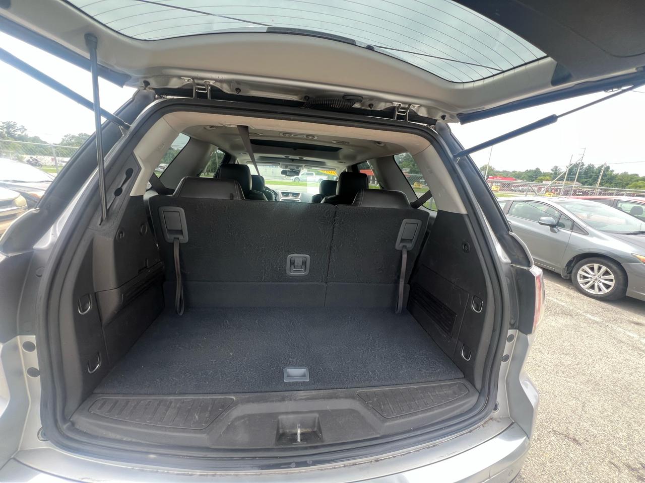 GMC Acadia FWD 4dr SLT w/SLT-1 2016