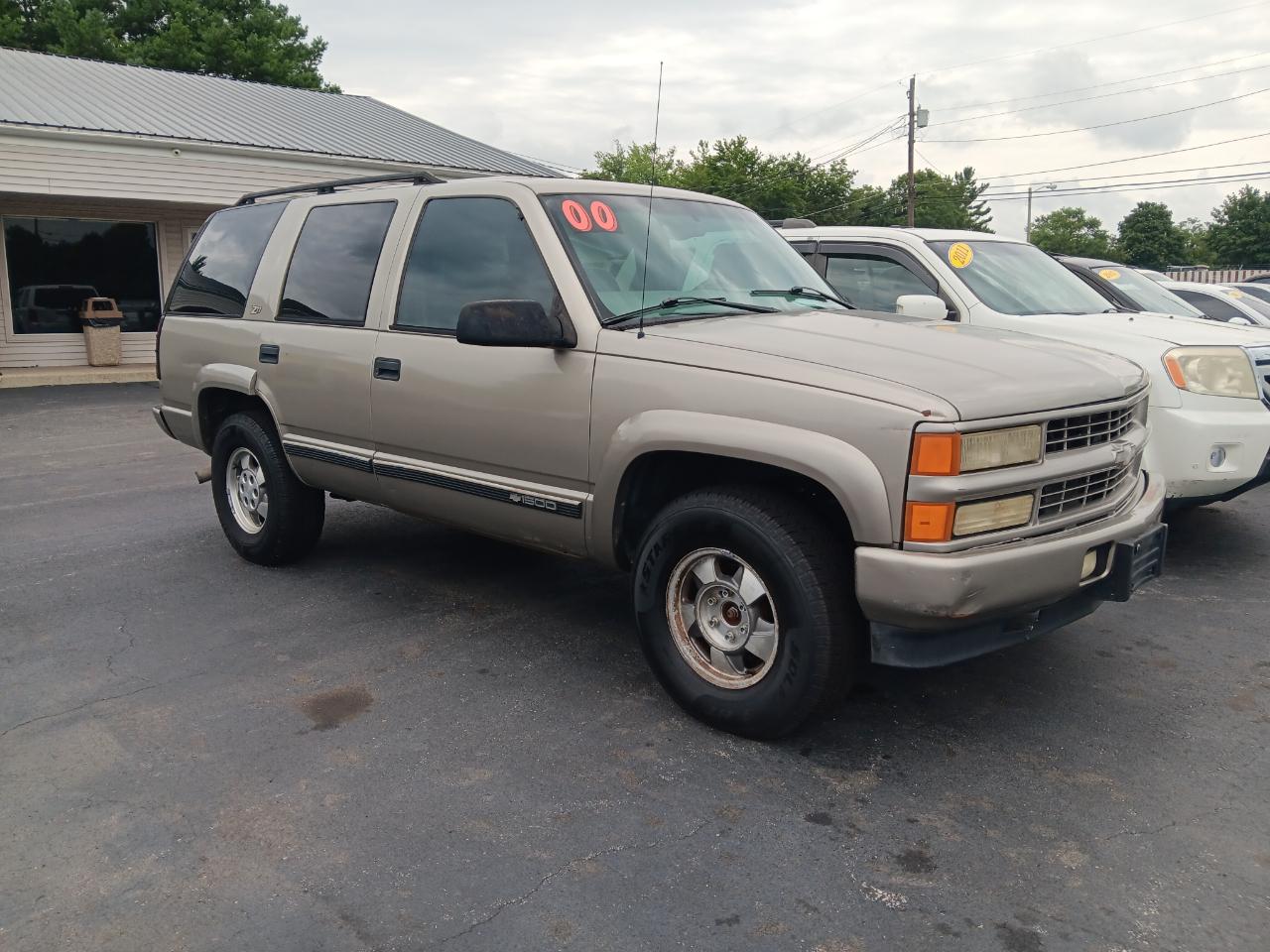 2000 Chevrolet Tahoe 4dr 4WD Z71
