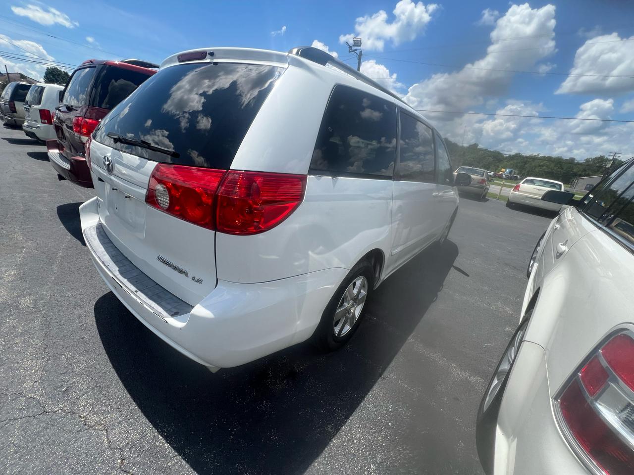 Toyota Sienna 5dr Cargo Van CE FWD (Natl) 2008