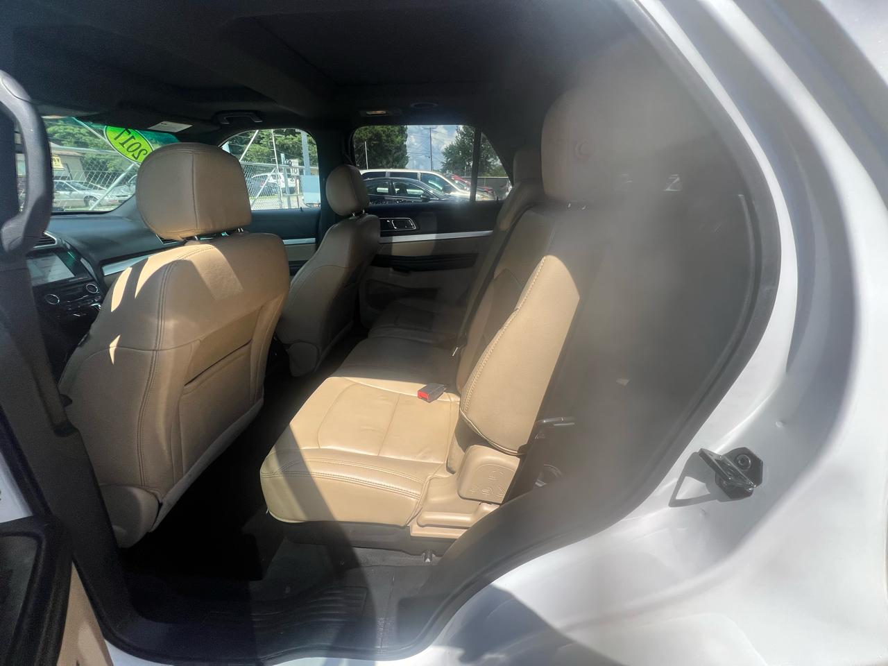 Ford Explorer XLT 4WD 2017