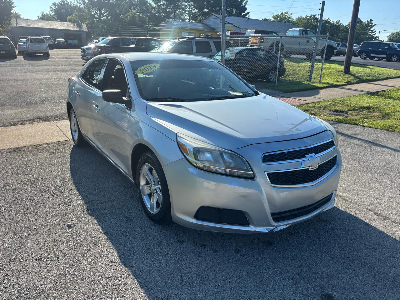 Chevrolet Malibu 4dr Sdn LS w/1LS 2013