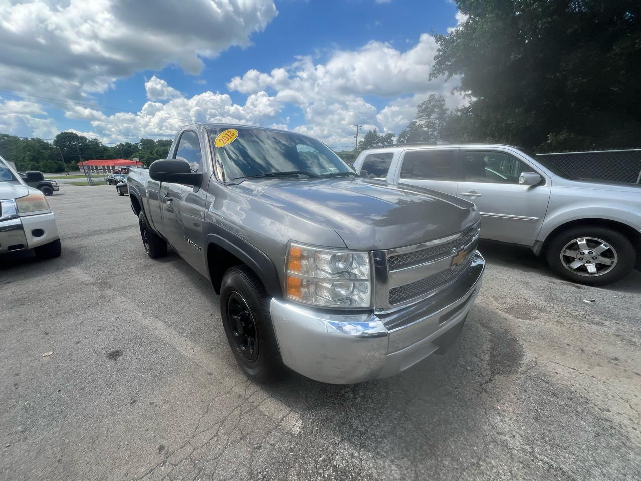 Chevrolet Silverado 1500 2WD Reg Cab 133.0" Work Truck 2013