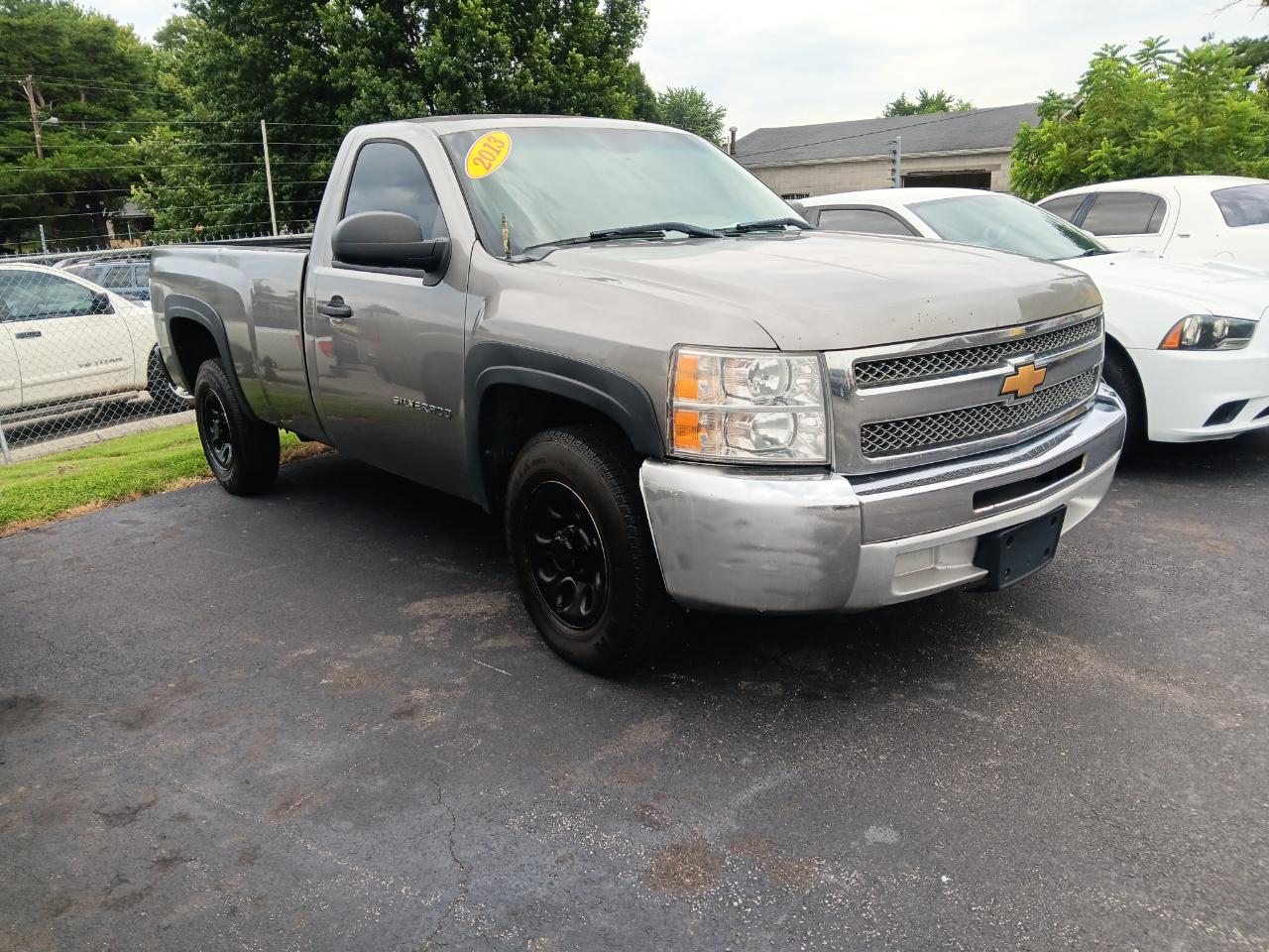 2013 Chevrolet Silverado 1500 2WD Reg Cab 133.0" Work Truck