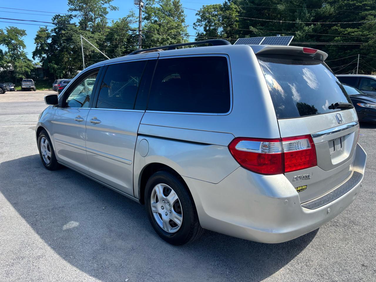 Honda Odyssey 5dr Touring AT 2006