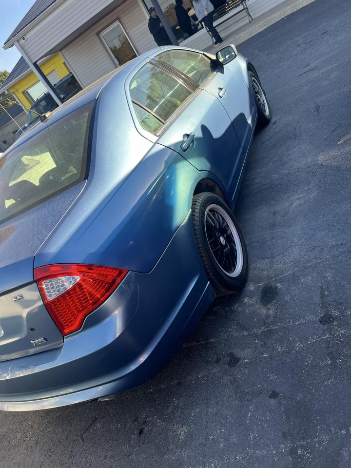 Ford Fusion 4dr Sdn SE FWD 2010