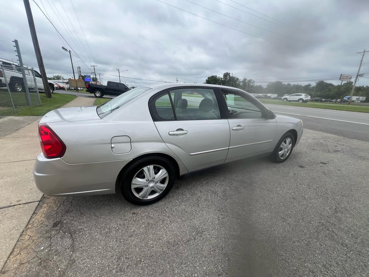 Chevrolet Malibu 4dr Sdn LS w/1FL 2006