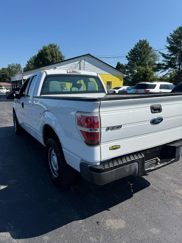 Ford F-150 2WD SuperCab 145" XL 2013