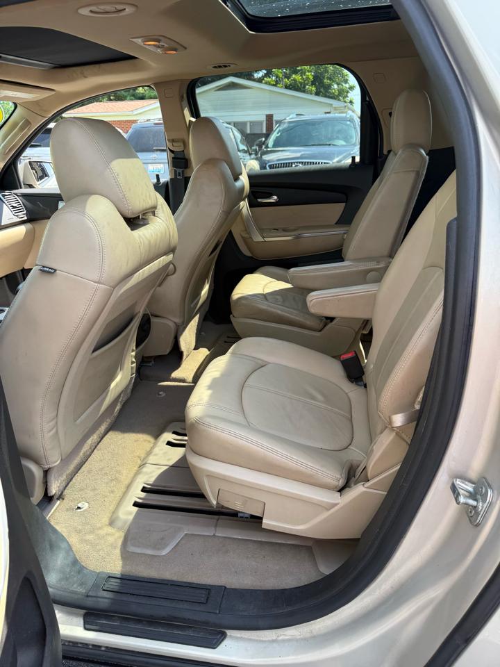 GMC Acadia AWD 4dr SLT1 2012