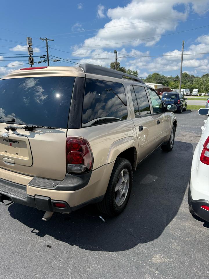 Chevrolet TrailBlazer 4dr 2WD EXT LS 2006