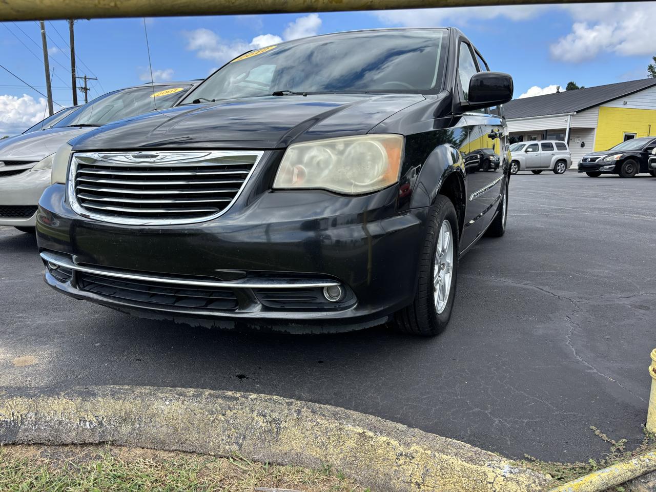 Chrysler Town & Country 4dr Wgn Touring 2012