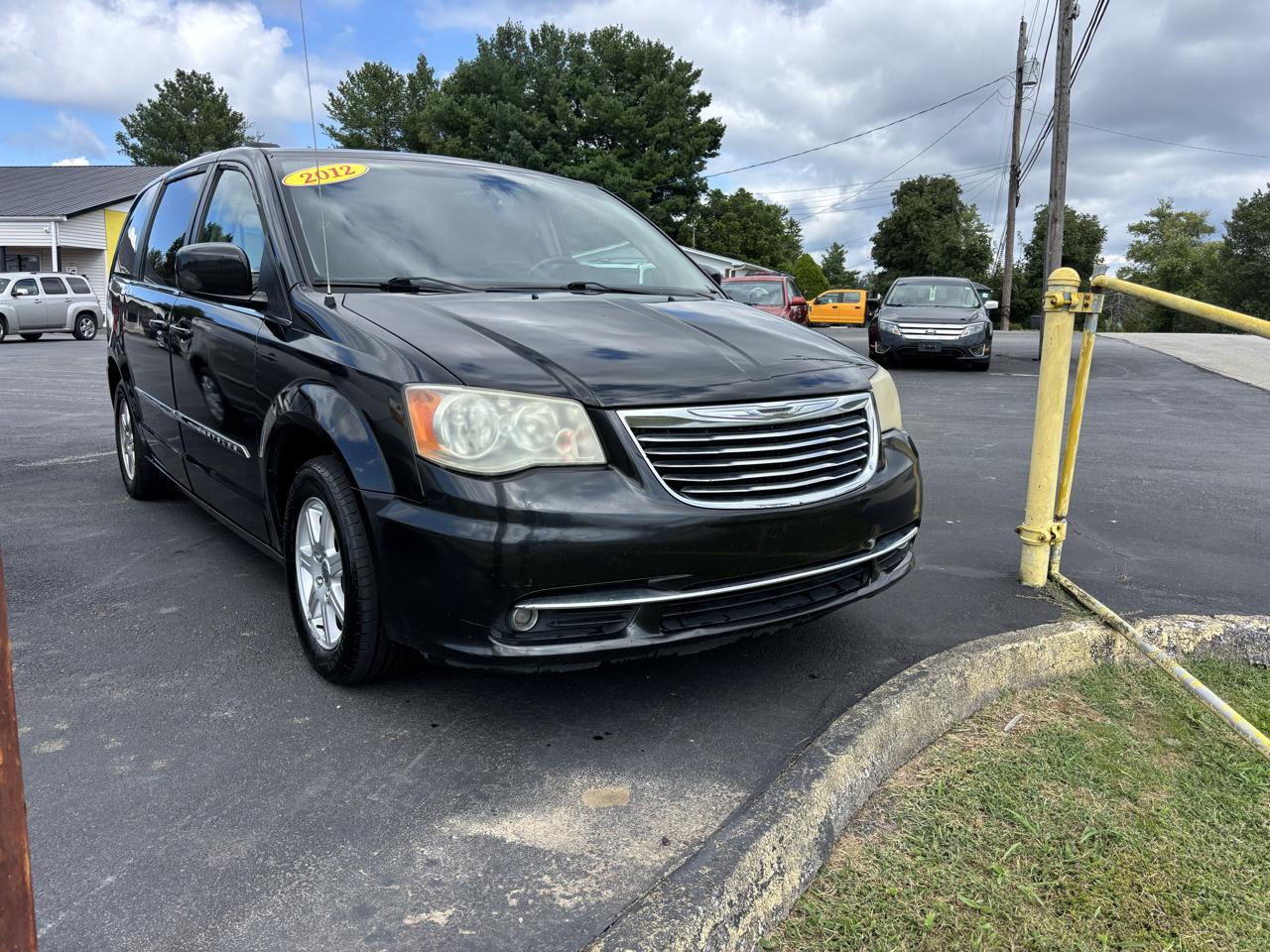 Chrysler Town & Country 4dr Wgn Touring 2012