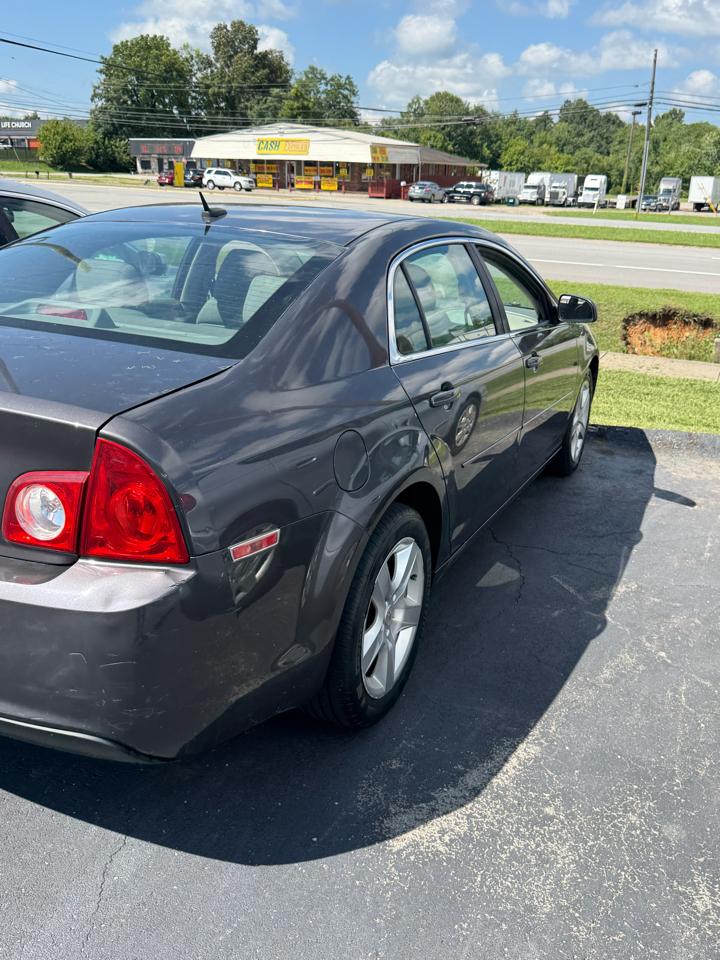 Chevrolet Malibu 4dr Sdn LS w/1LS 2010