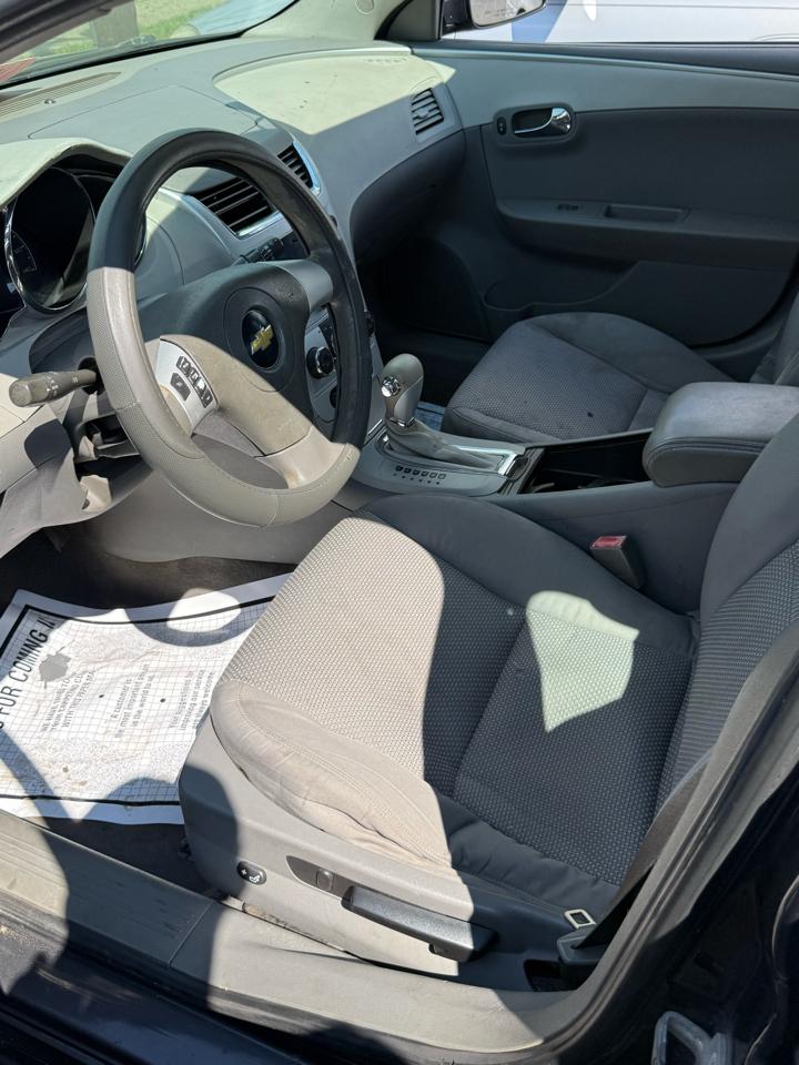 Chevrolet Malibu 4dr Sdn LS w/1LS 2010