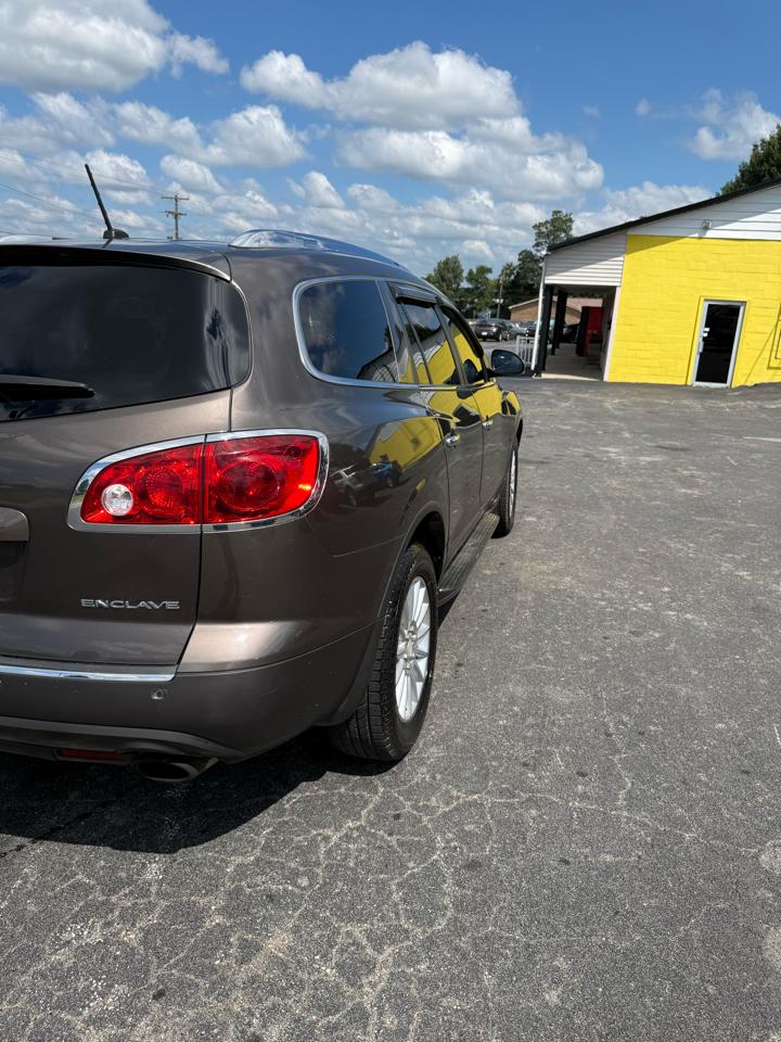 Buick Enclave FWD 4dr Leather 2012
