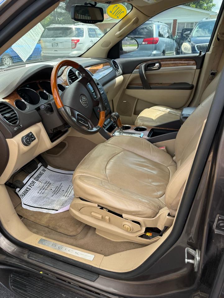 Buick Enclave FWD 4dr Leather 2012
