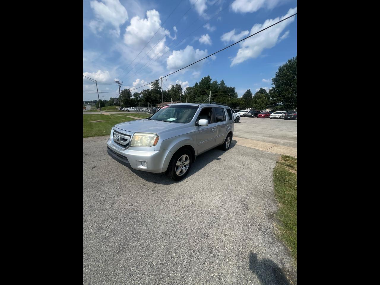 Honda Pilot 2WD 4dr EX-L w/Navi 2011