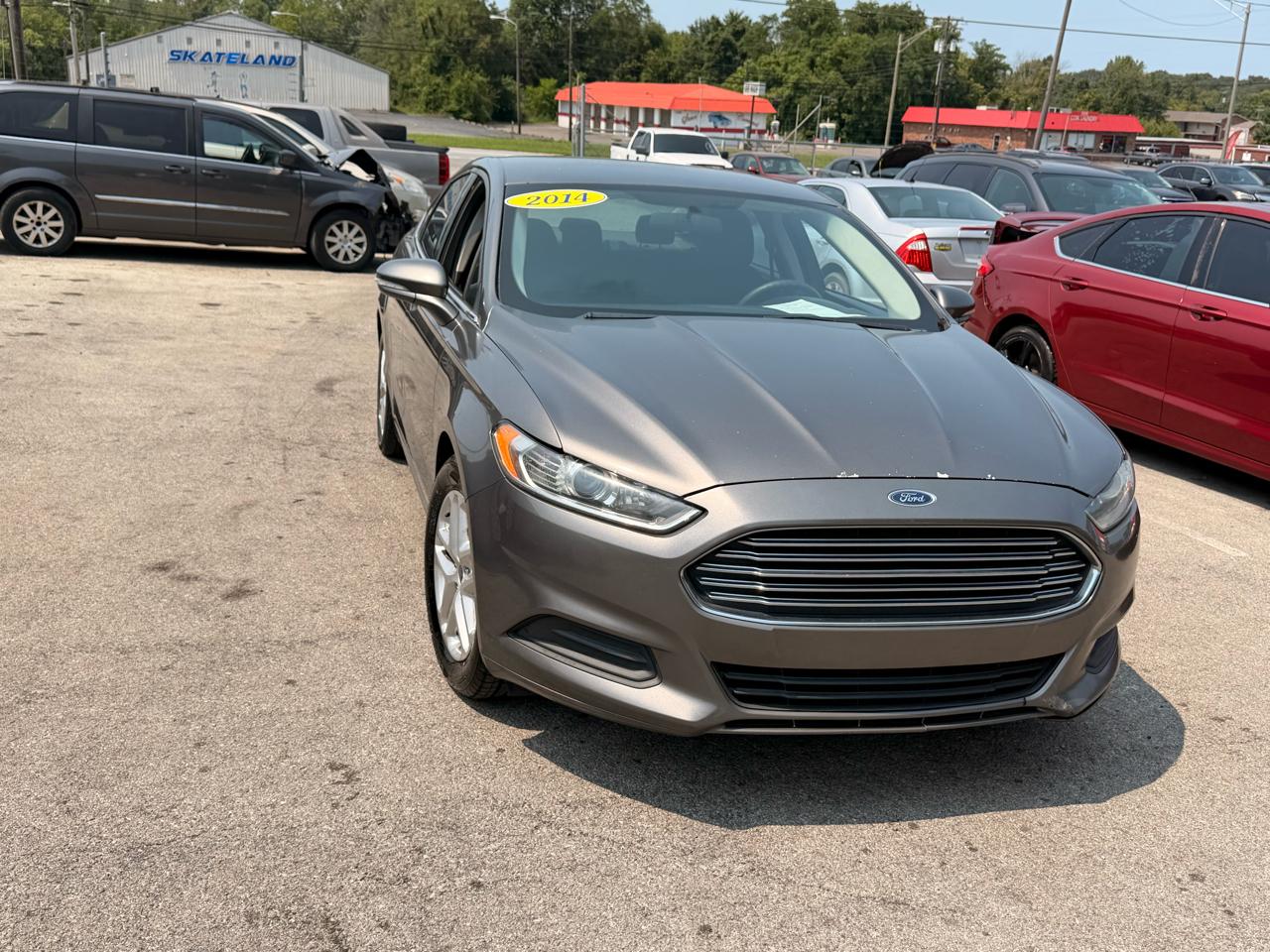 Ford Fusion 4dr Sdn SE FWD 2014