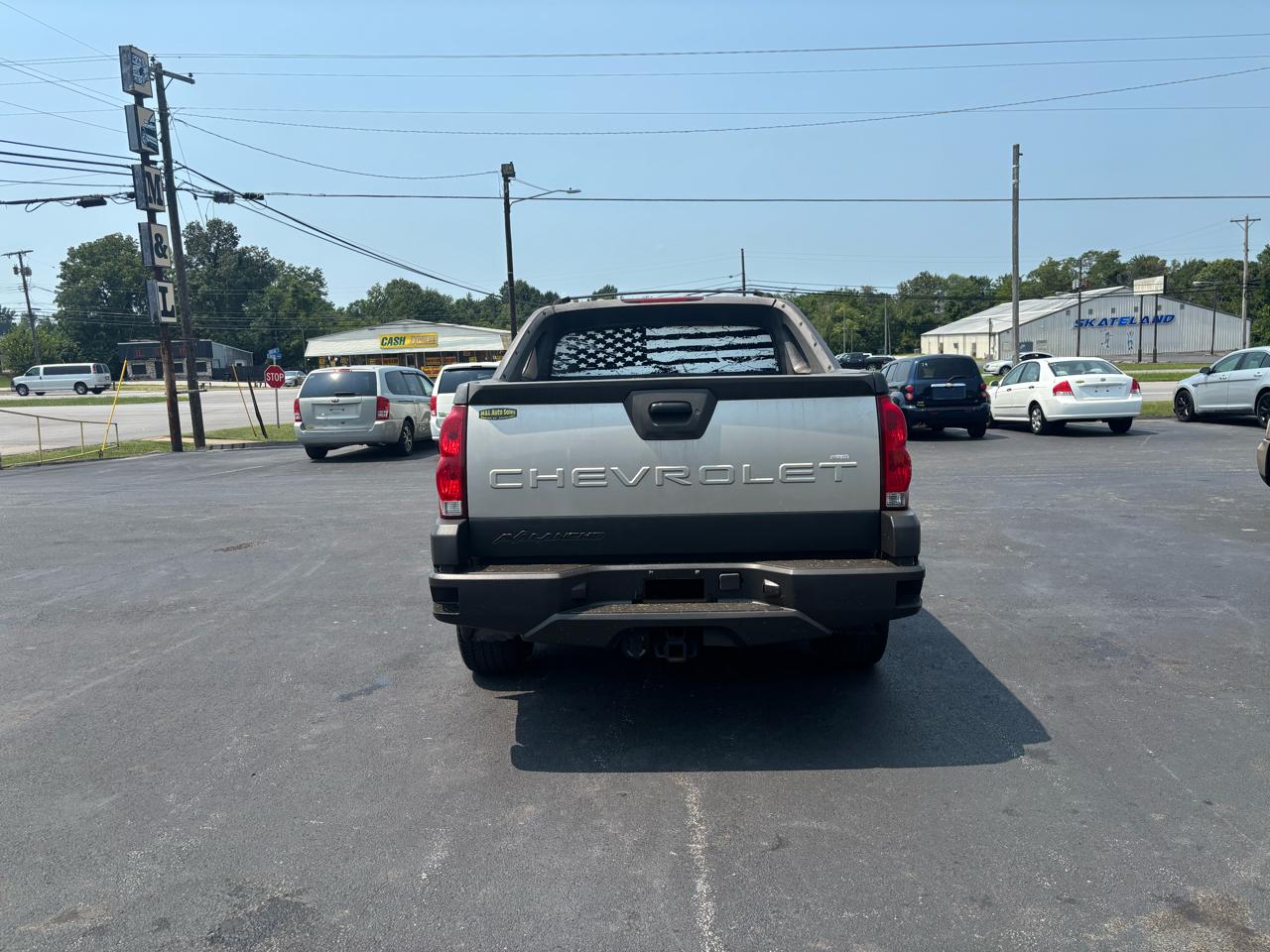 Chevrolet Avalanche 1500 5dr Crew Cab 130" WB 4WD 2004