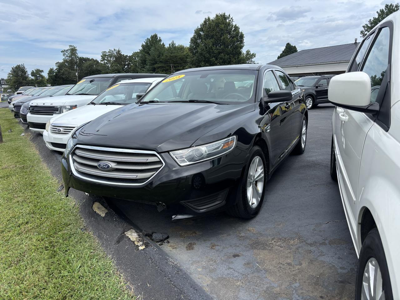 2018 Ford Taurus SE FWD