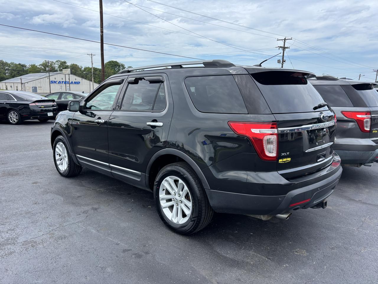 Ford Explorer 4WD 4dr XLT 2013