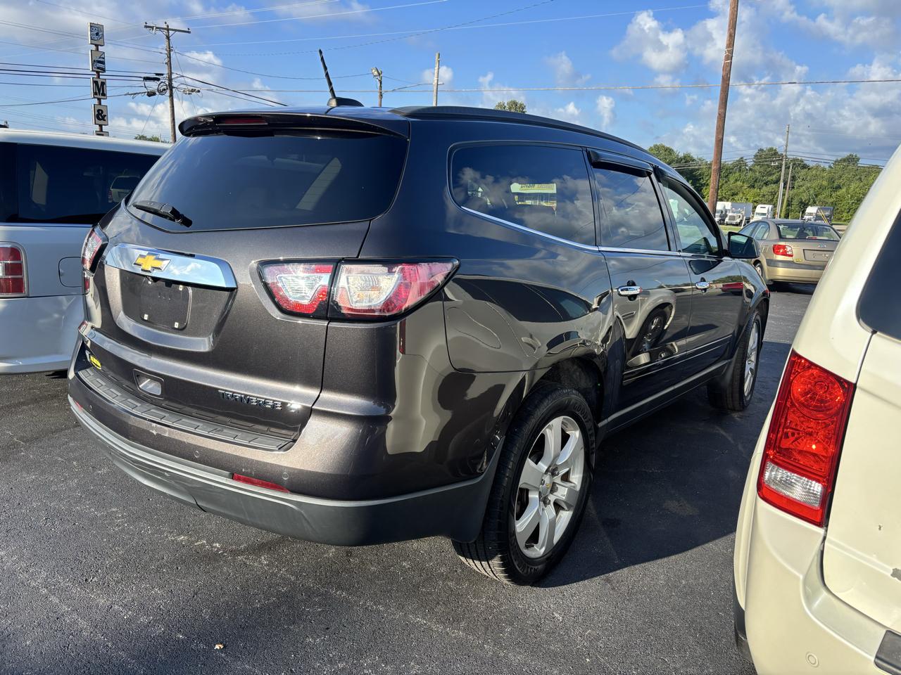 Chevrolet Traverse FWD 4dr LT w/1LT 2016