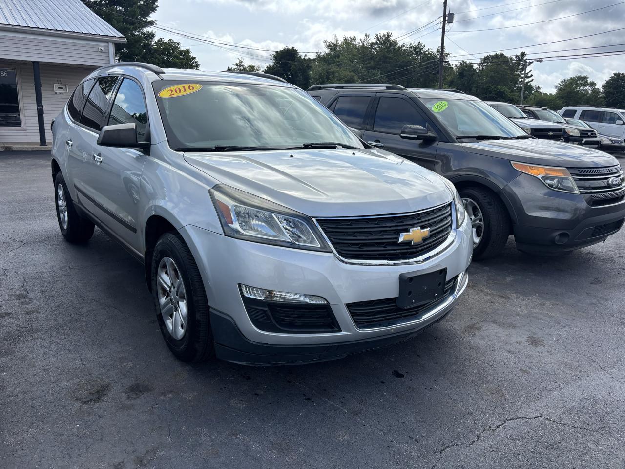 Chevrolet Traverse FWD 4dr LS w/1LS 2016