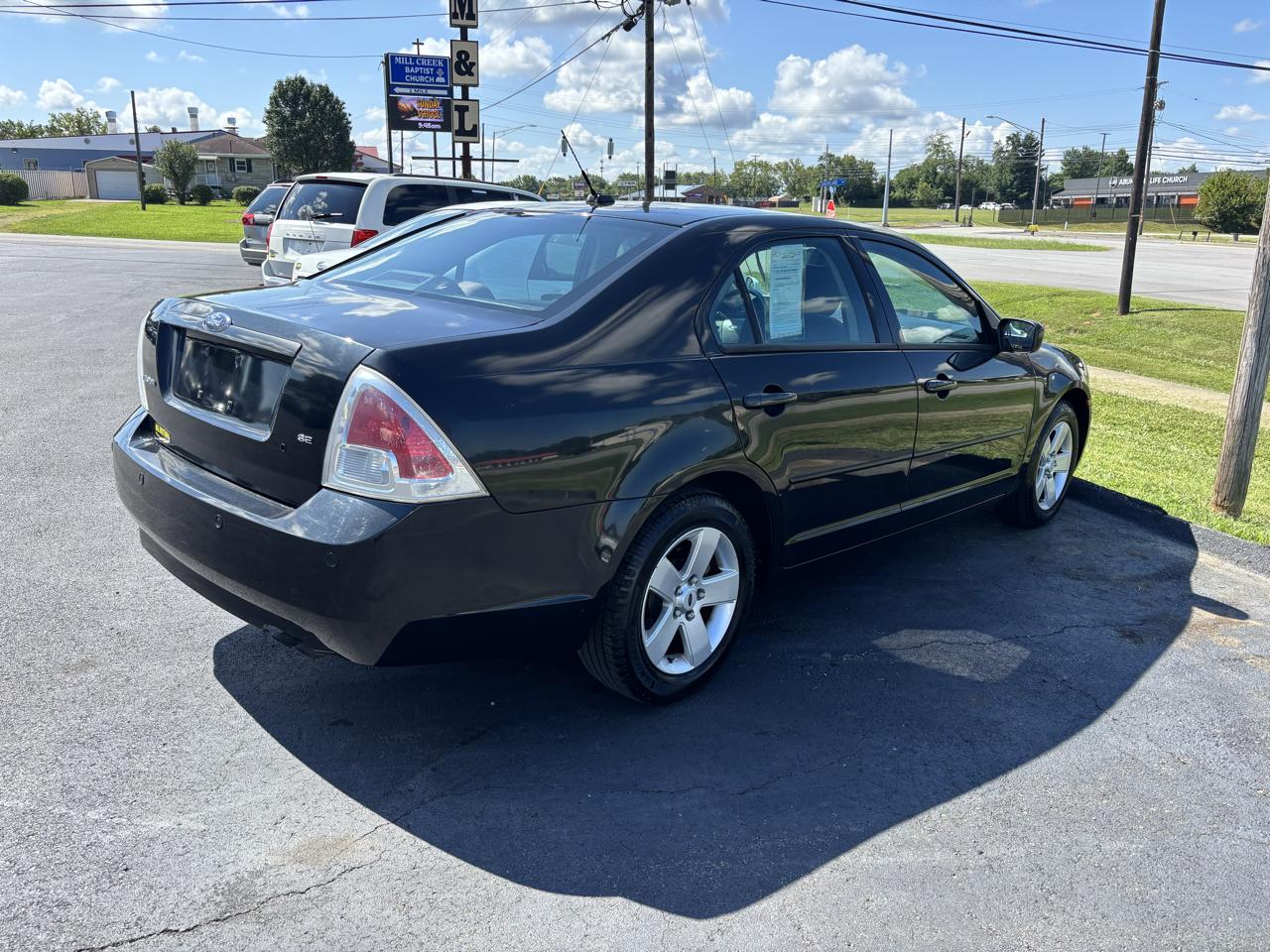 Ford Fusion 4dr Sdn I4 SE FWD 2009