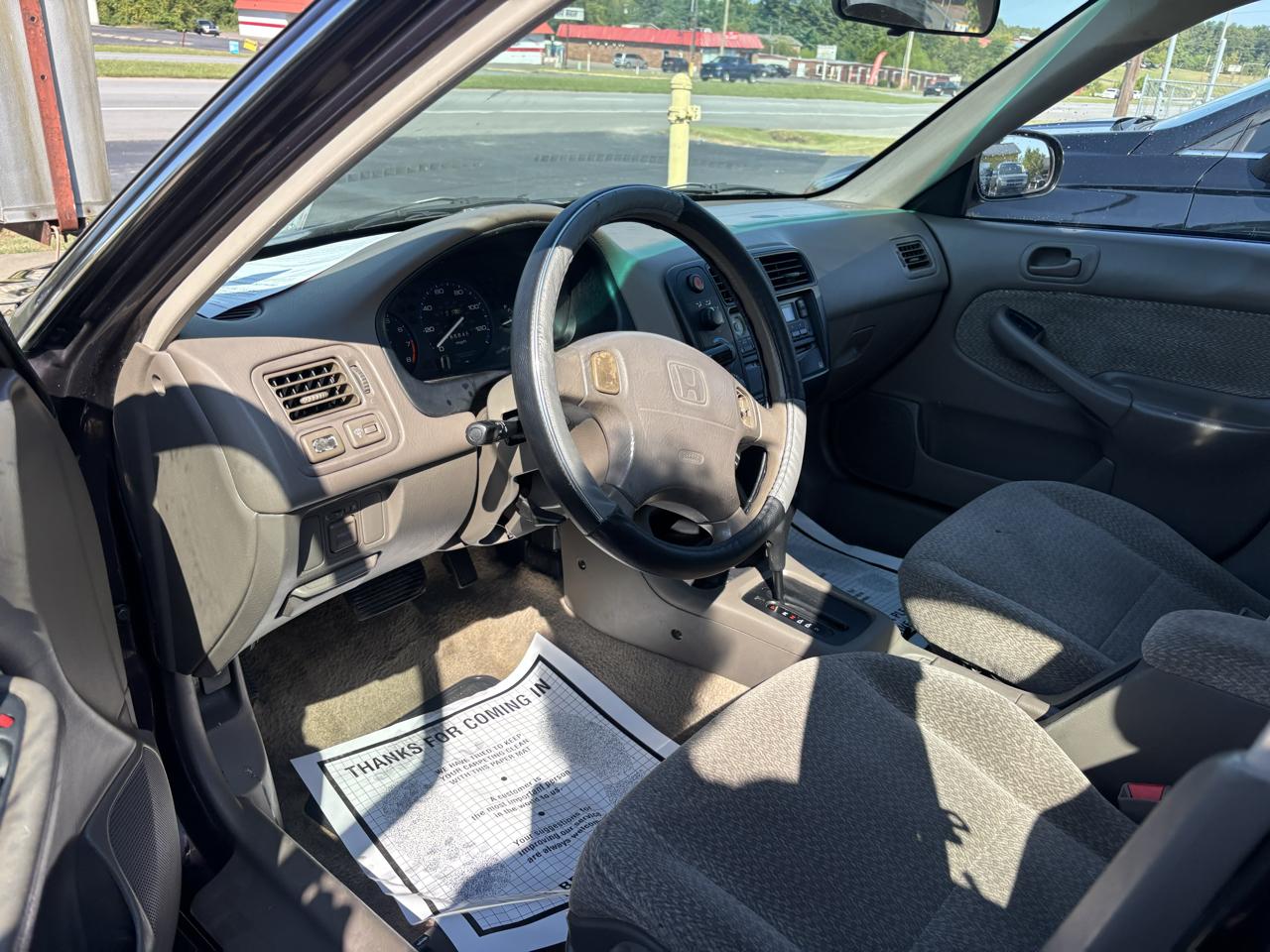 Honda Civic 4dr Sdn LX Auto 2000