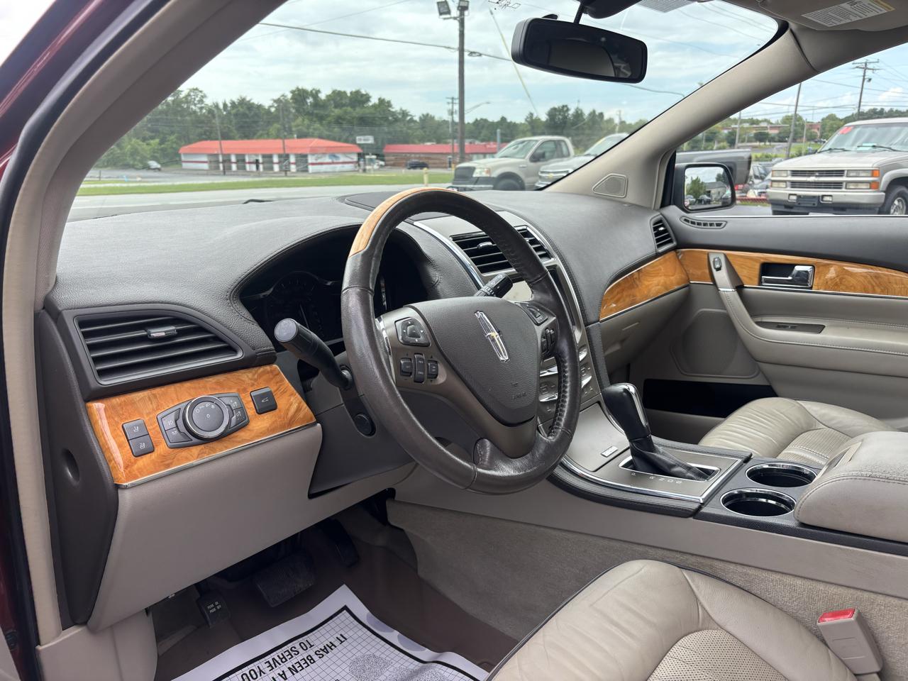 Lincoln MKX FWD 4dr 2014