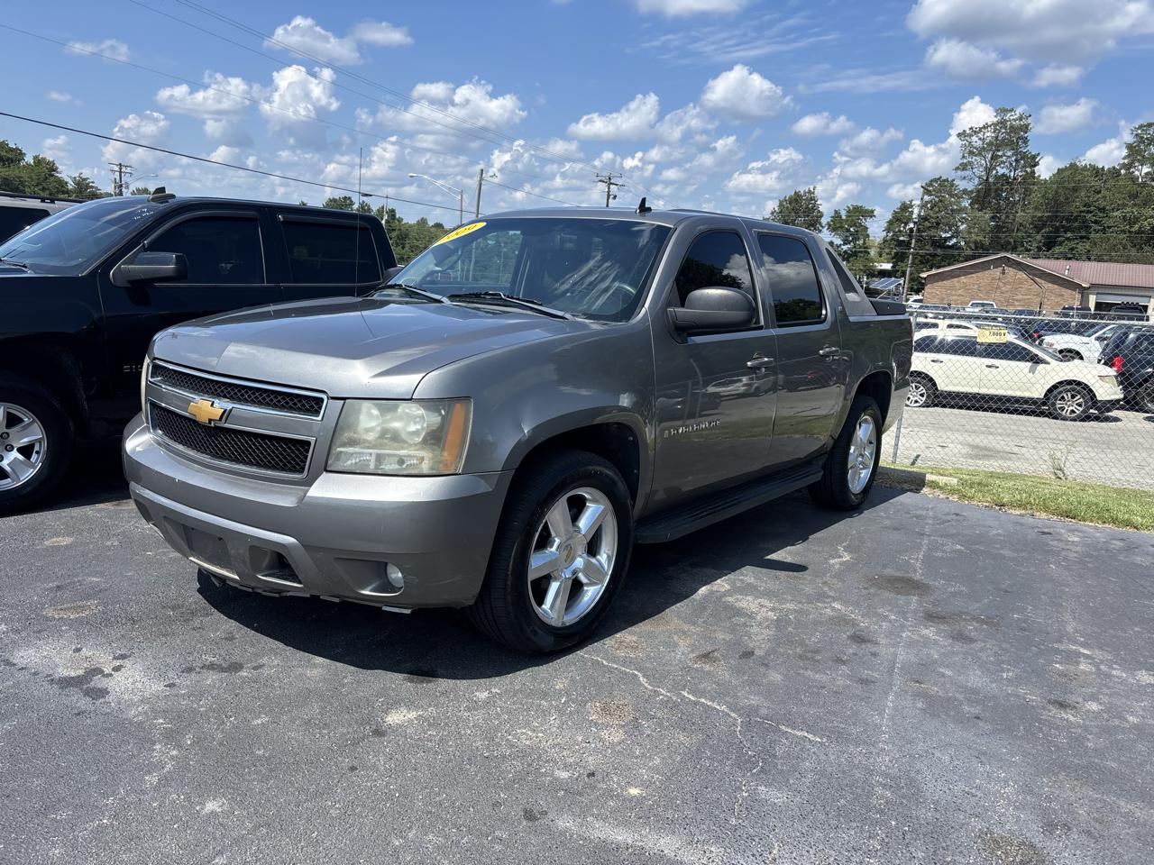 2009 Chevrolet Avalanche 4WD Crew Cab 130" LT w/1LT