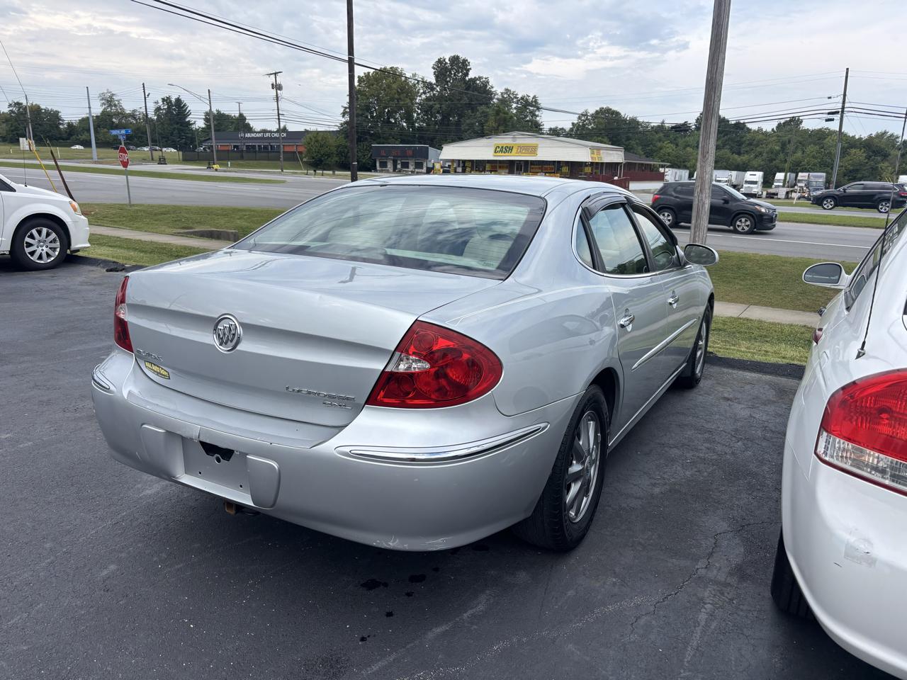 Buick LaCrosse 4dr Sdn CXL 2009