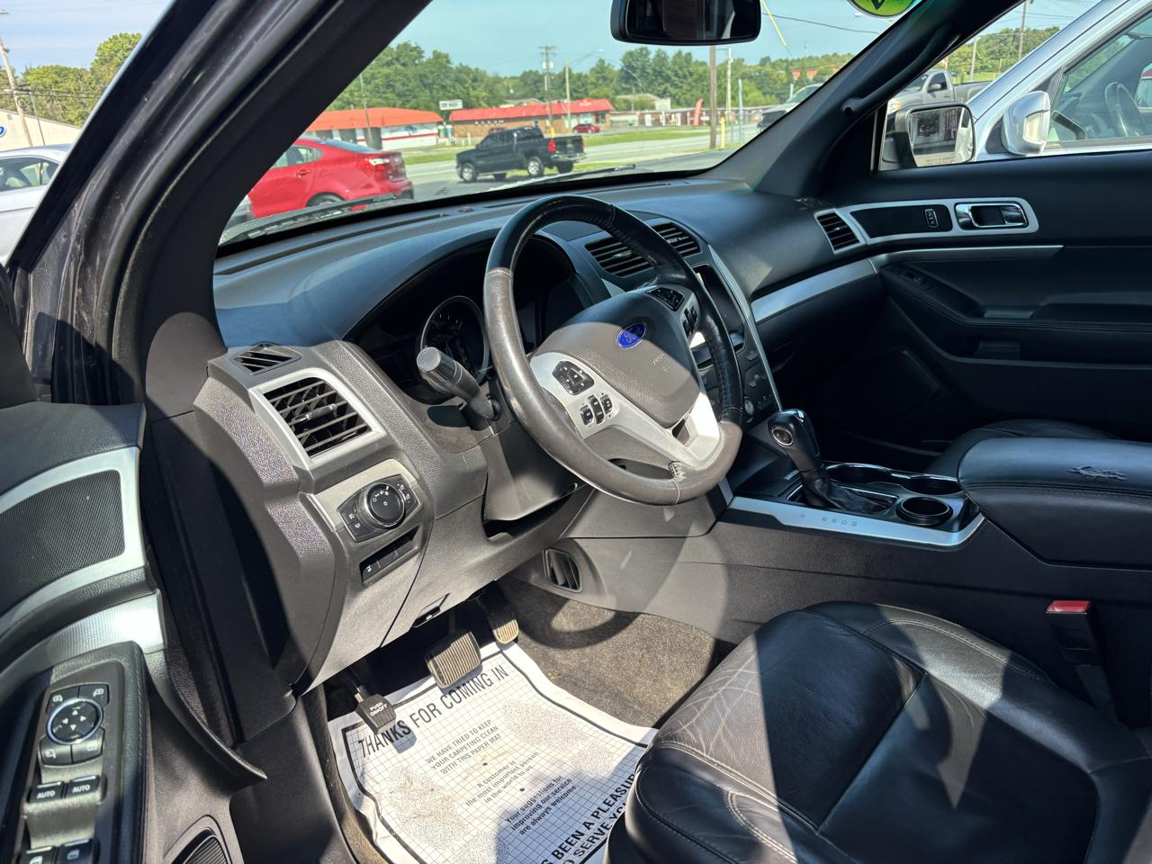 Ford Explorer FWD 4dr XLT 2015