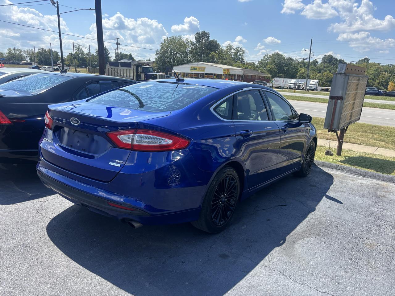 Ford Fusion 4dr Sdn SE FWD 2013