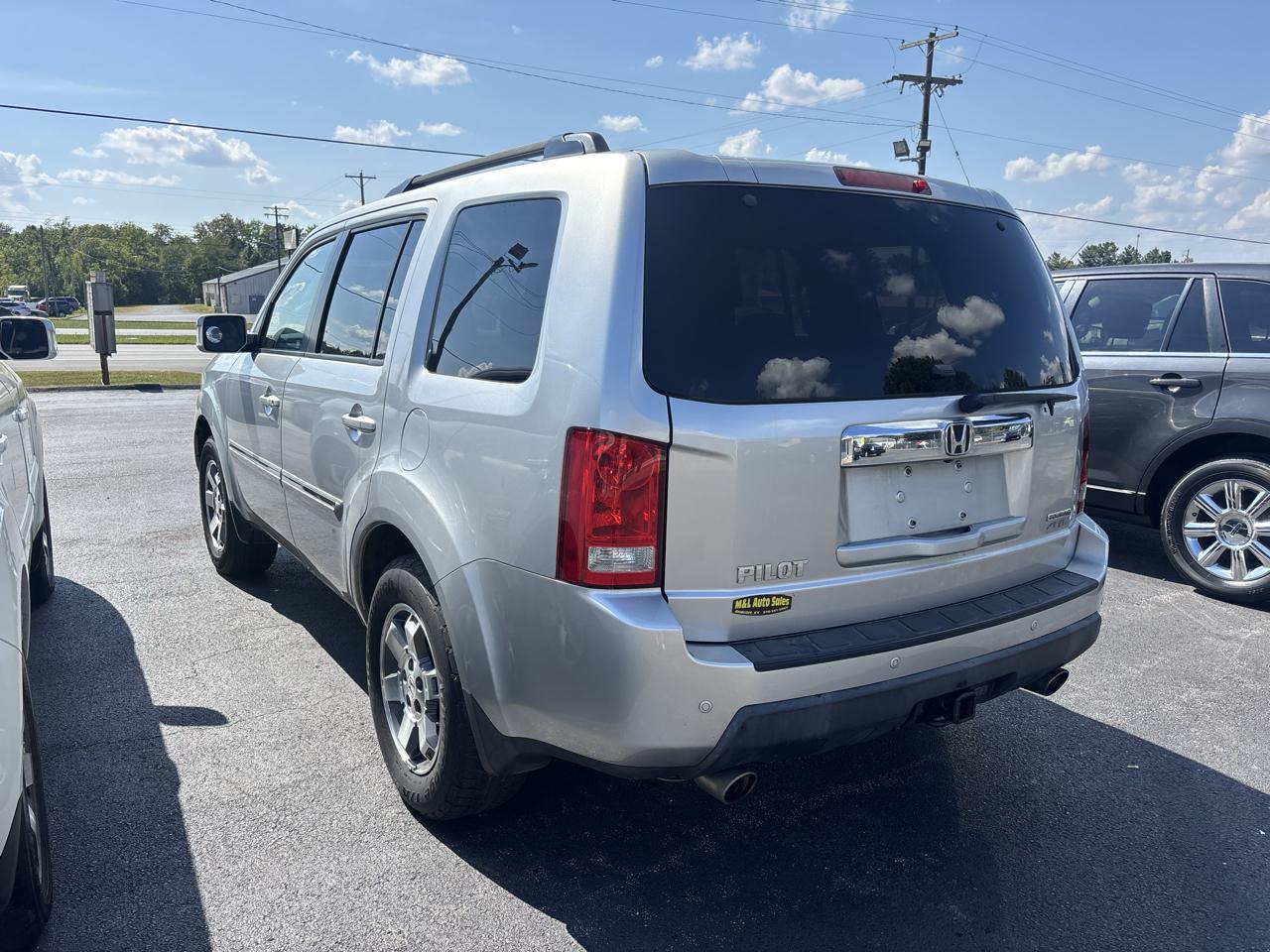 Honda Pilot 4WD 4dr Touring w/RES & Navi 2010