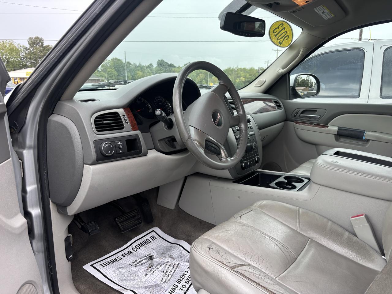 GMC Yukon XL 2WD 4dr 1500 SLT 2013