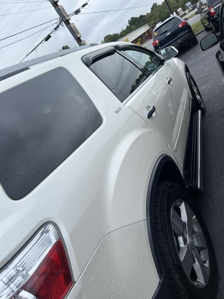 GMC Acadia AWD 4dr SLT2 2011